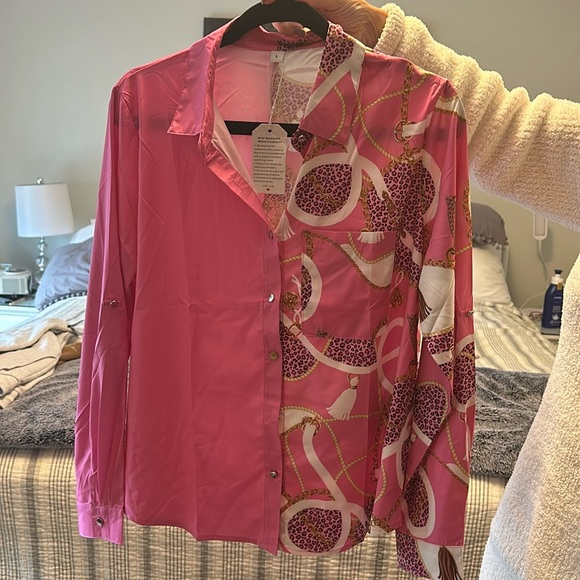 Women’s blouse - Picture 1 of 2